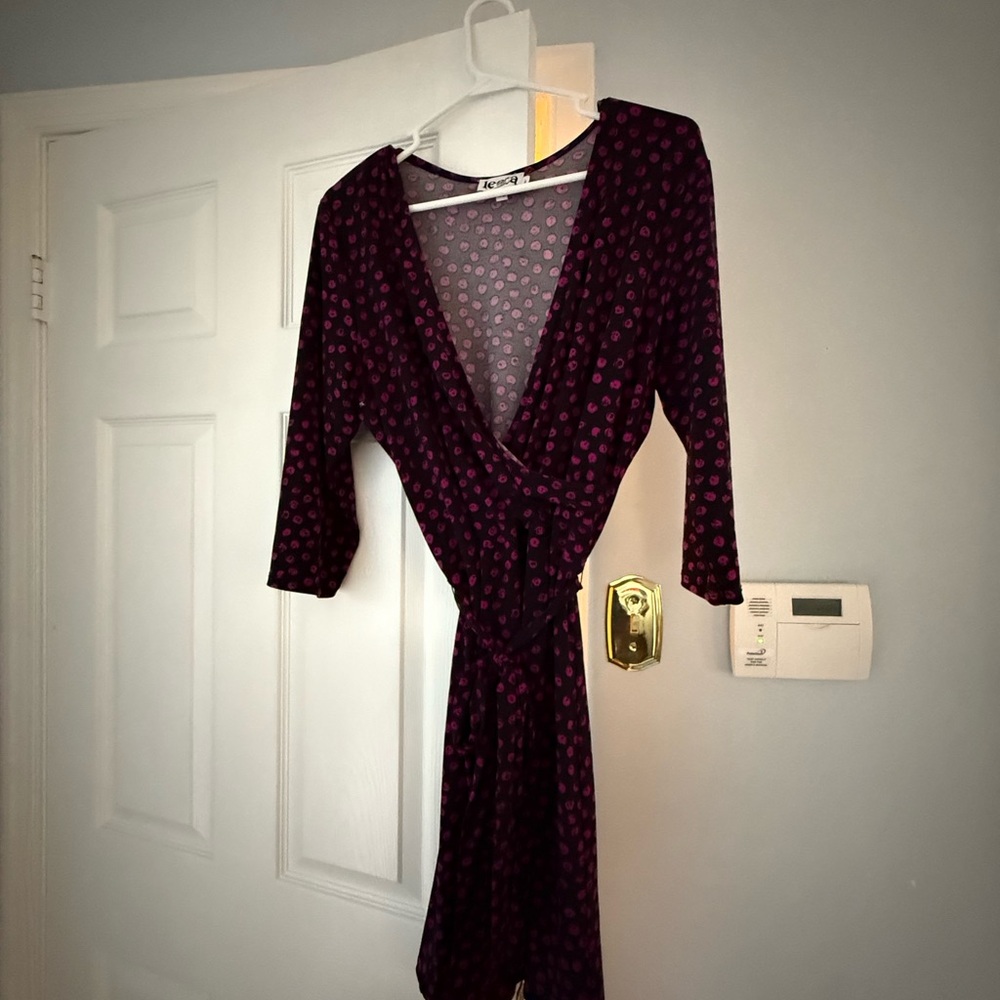 Leota XL Petite Black with Hot Pink Dots Midi Wrap Dress